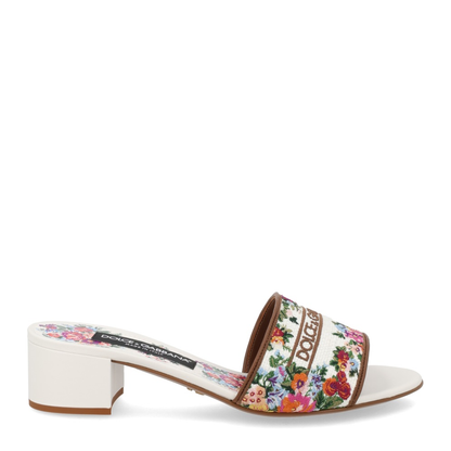 Sandal with Embroidery