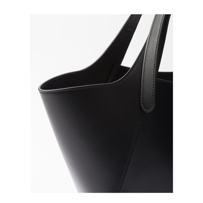 women's handbag