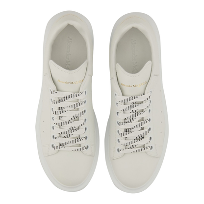 Oversized Sneaker
