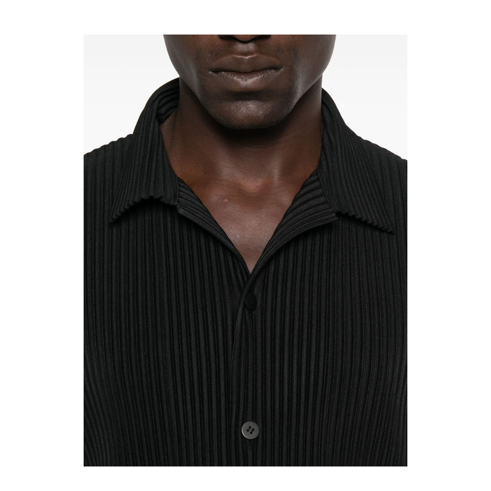 Black Pleated Texture Short Sleeves Button Fastening Straight Hemline