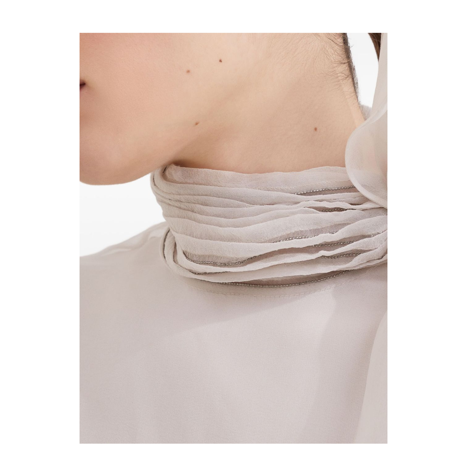Crispy Silk Pussybow Blouse