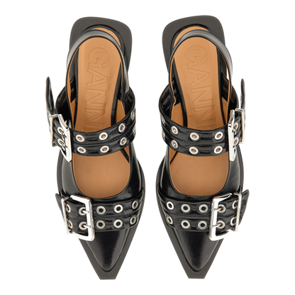 Ballerina with Buckle