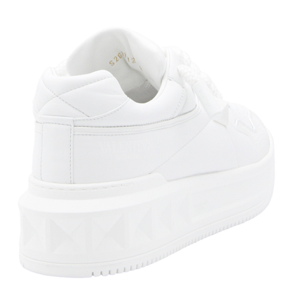 MAYFEYR - Valentino - Garavani Sneakers - 9Y2S0G37XTM0BO