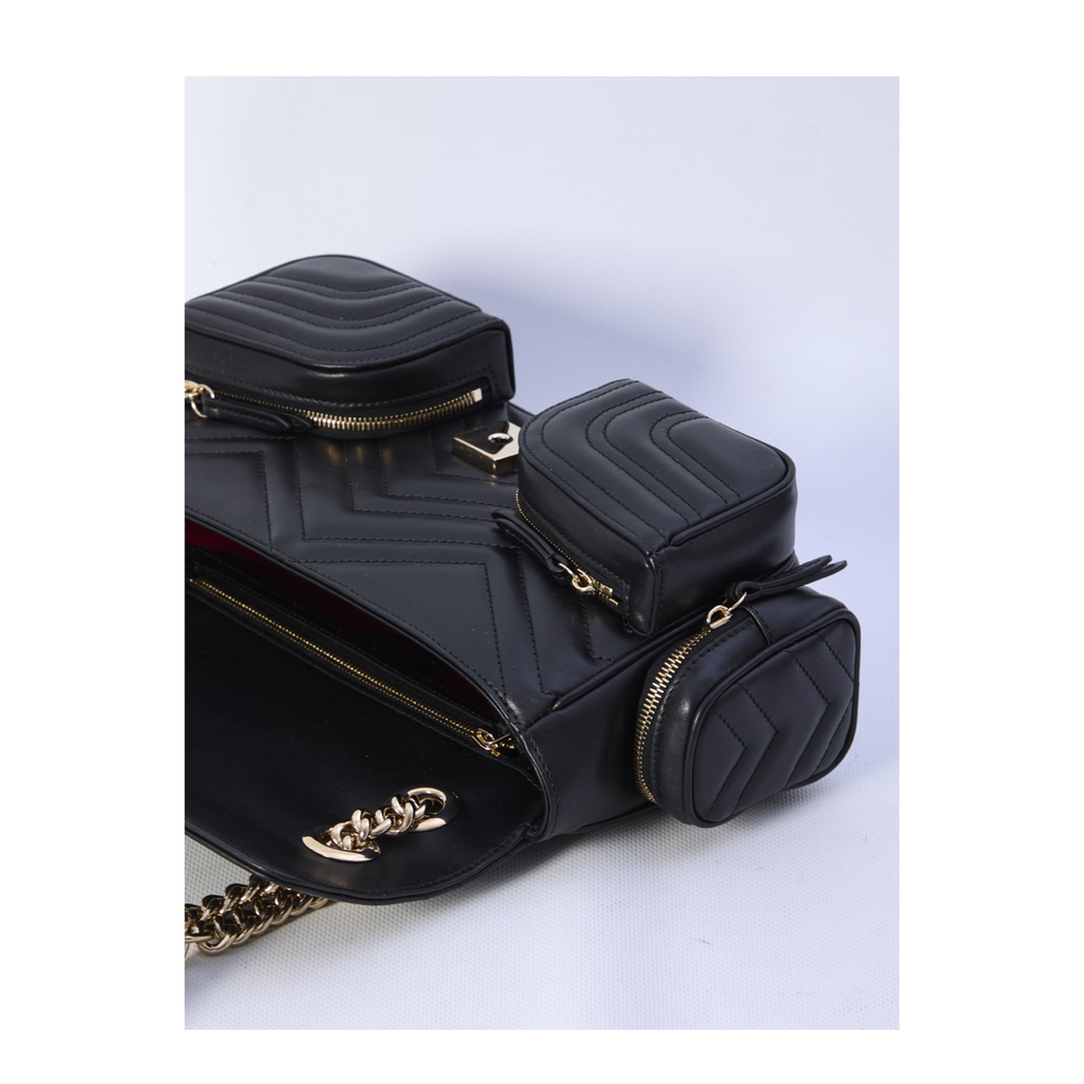 GG Marmont Small Calfskin Shoulder Bag - Black