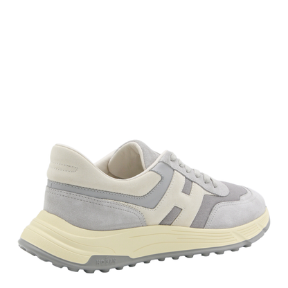 Hyperlight Sneaker