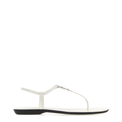 MAYFEYR - Gucci - Thong Leather Sandals - 874699BKO409214