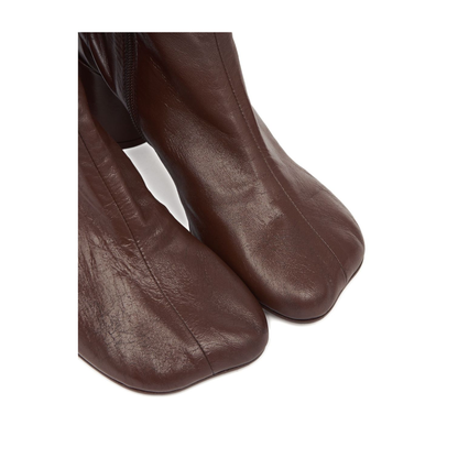 Boots Brown