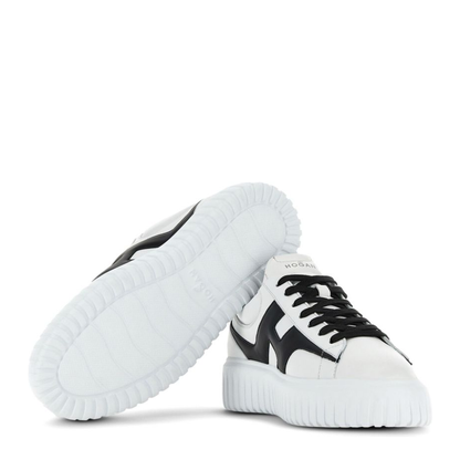 Sneakers White