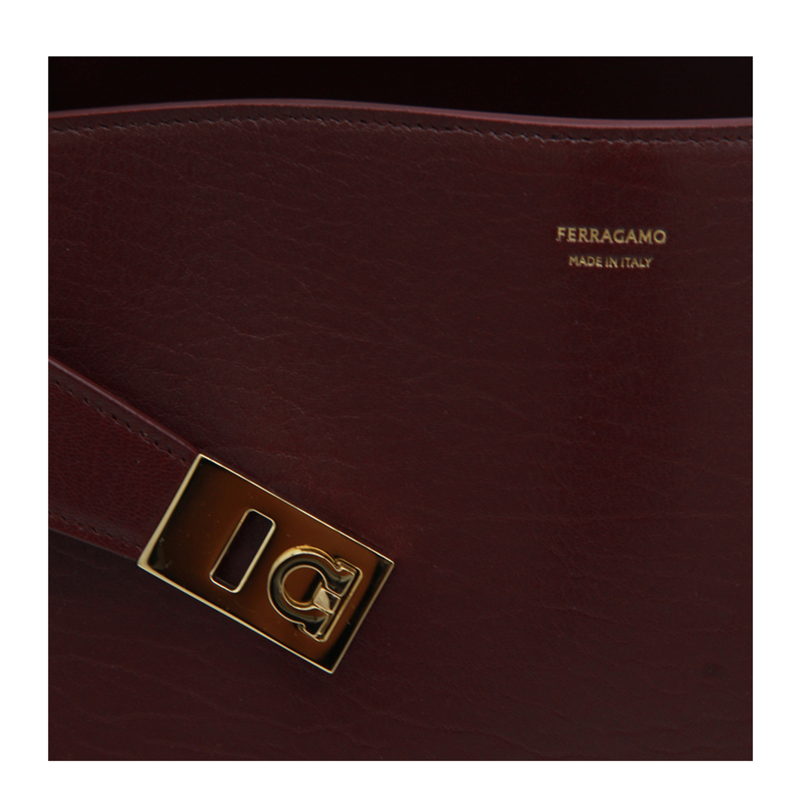Purple Leather Hug S Shoulder Bag