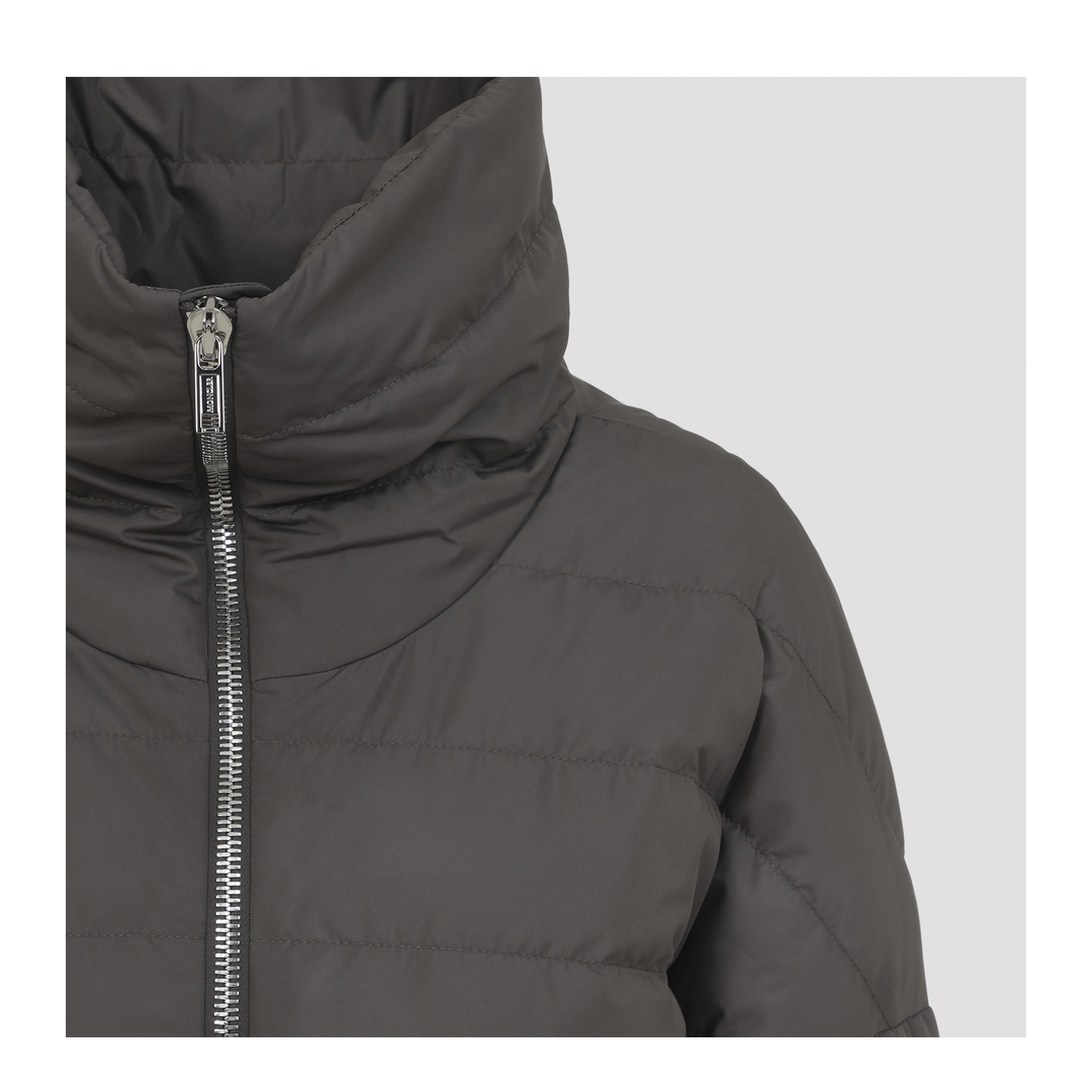 MAYFEYR - Moncler - Cropped Jacket - MU01F1A05M8115