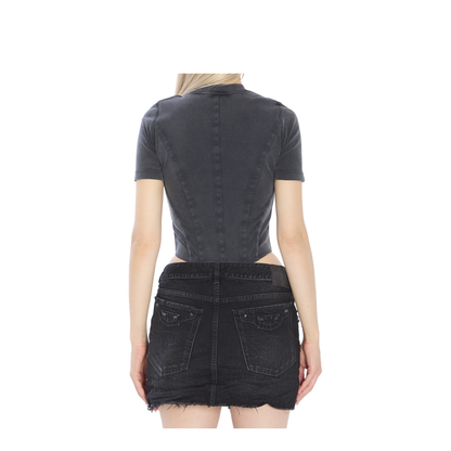 Top with an asymmetric hem