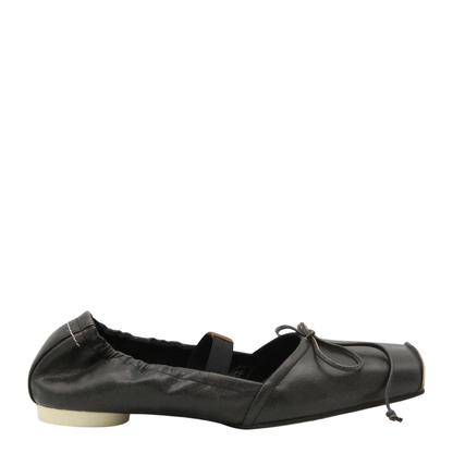 Square-toe ballerinas in brown calfskin leather