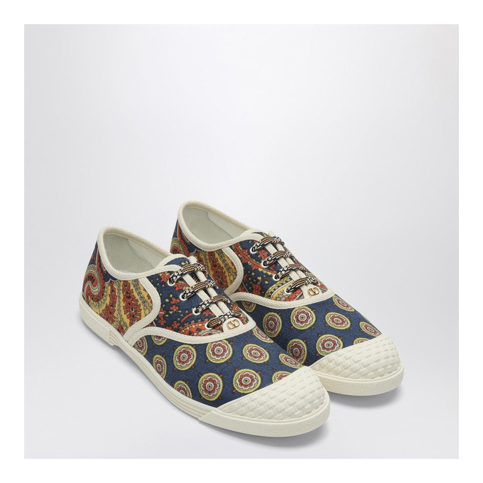 Sneaker Bay Buy Bay in Fabric Voyage