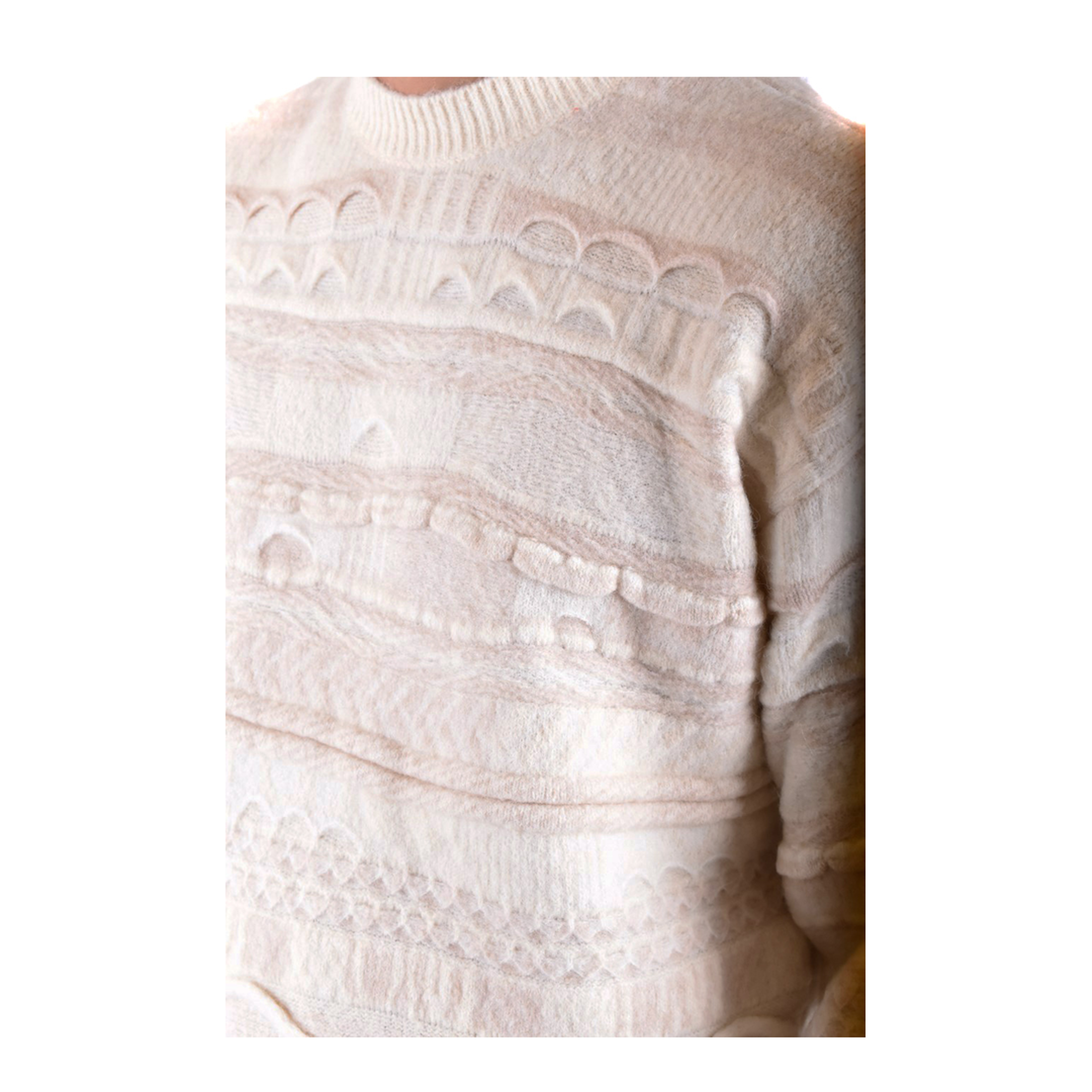MAYFEYR - LANEUS - White Sweater - F4LAMAJP142010