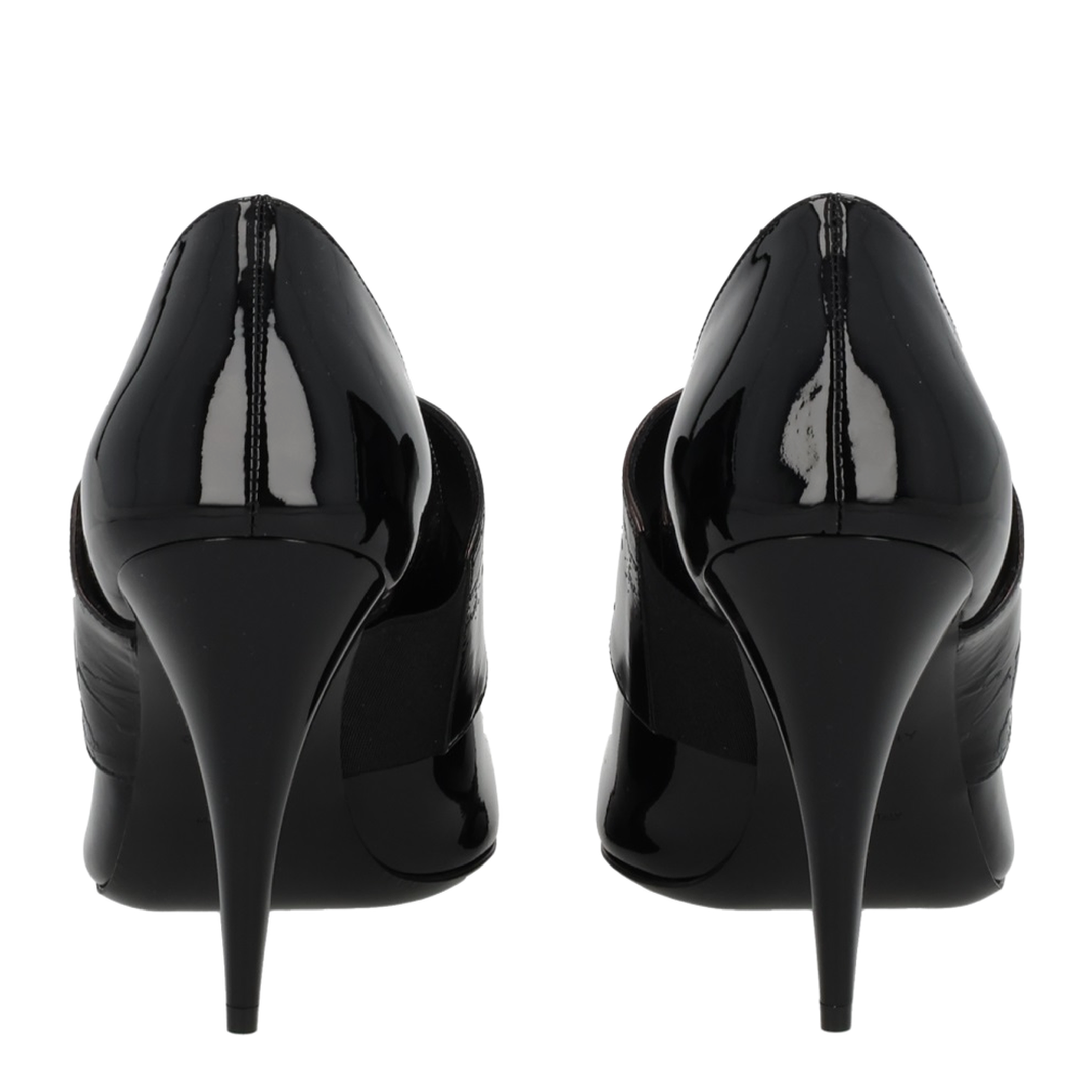 Sliced Square Décolleté