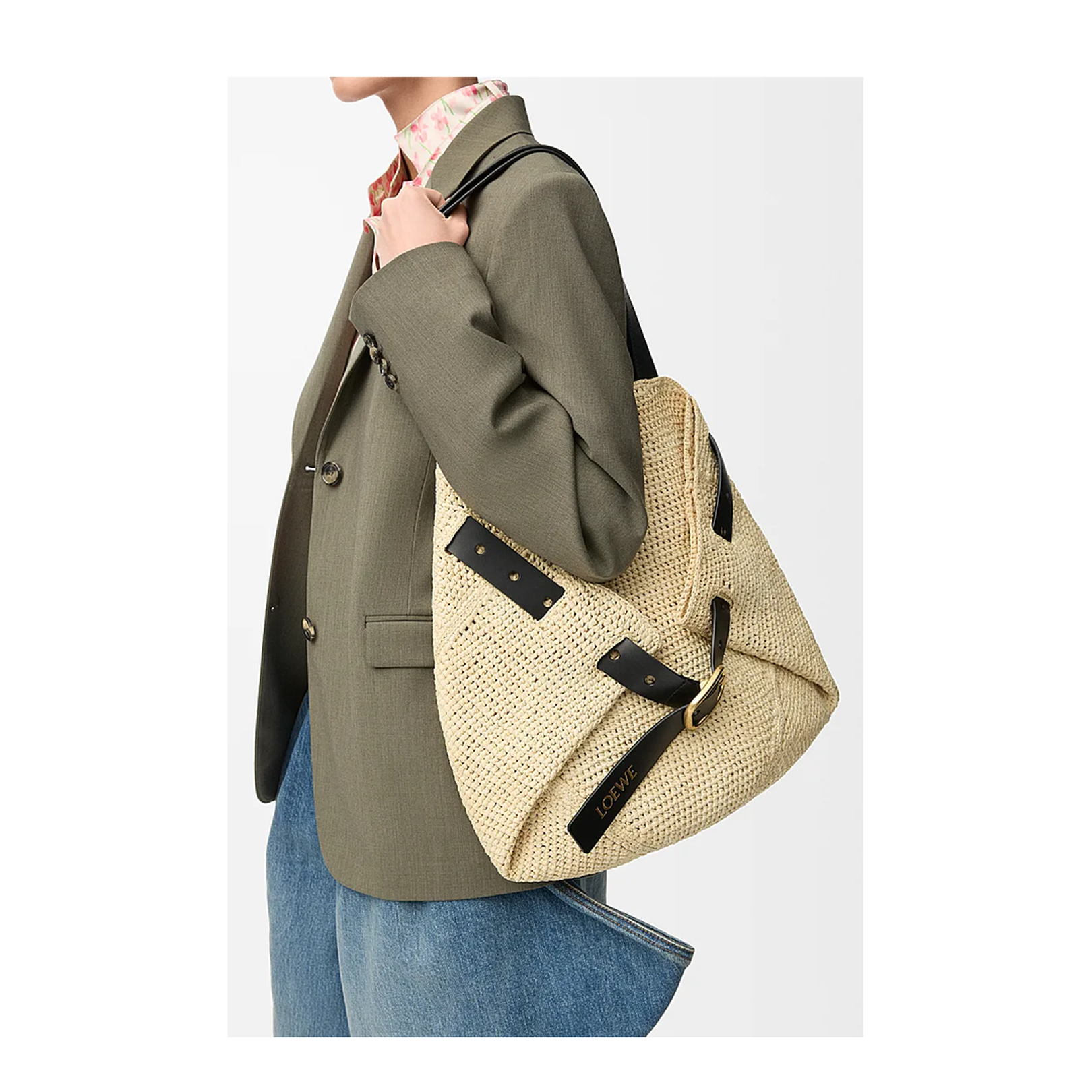 Punch Hole Medium Straw Bucket Bag