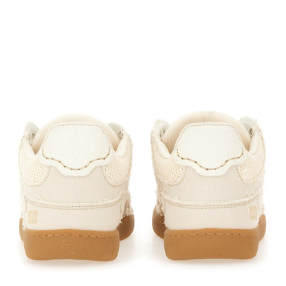 Canvas Sneaker