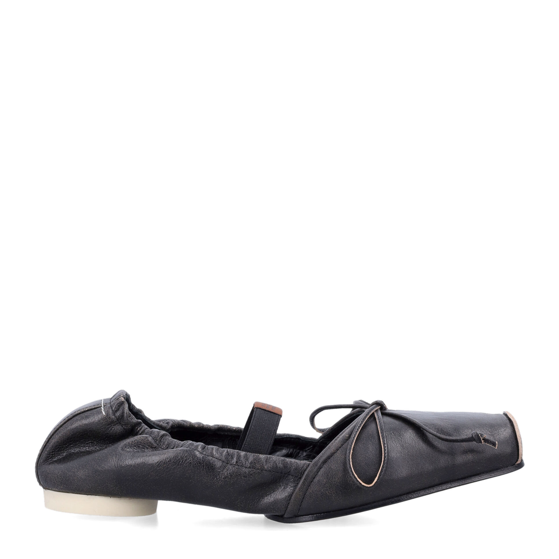Square-toe ballerinas in brown calfskin leather