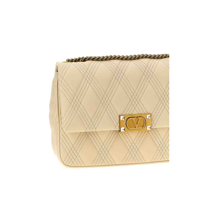 Quiltie 67 M Shoulder Bag