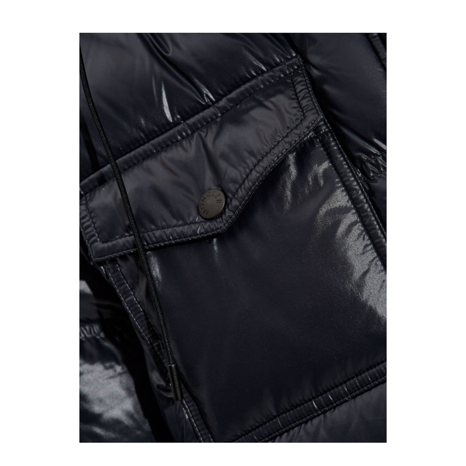 Black Erea Square-Quilted Hooded Short Down Jacket
