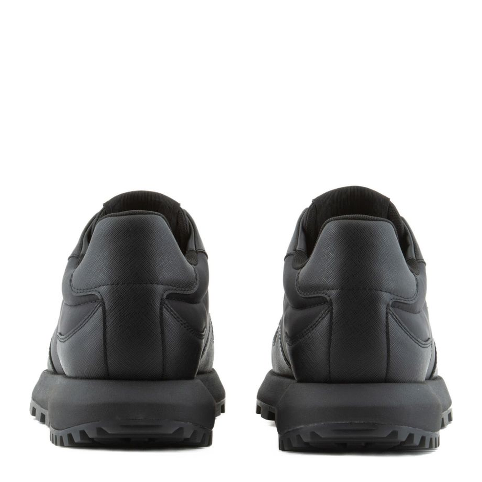 Logo Sneakers