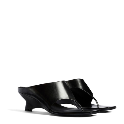 MAYFEYR - Khaite - Sandals Black - F31081027200