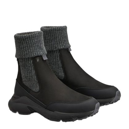 Chelsea Boots in Nubuck and Knit