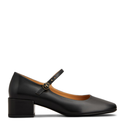 Pumps in Leather