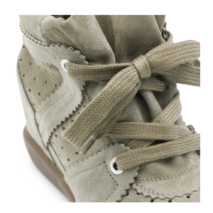 Bobby Sneakers