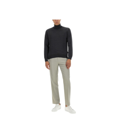 Turtleneck Embroidery Grey