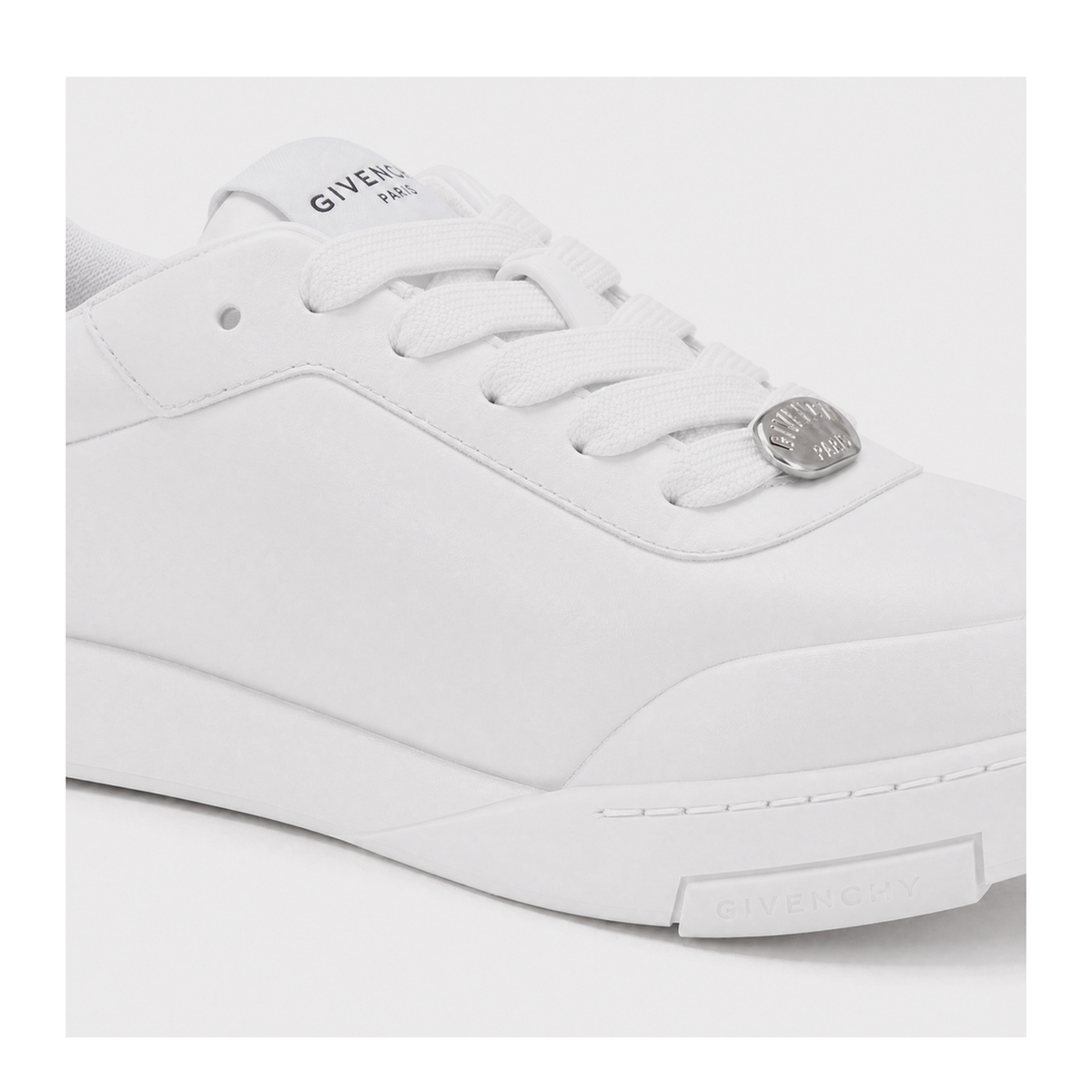 Sneakers White