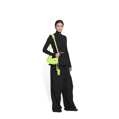 Le Cagole Xs Shoulder Bag in Neon Yellow