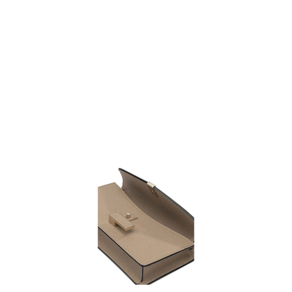 Clutch Iside With Chain