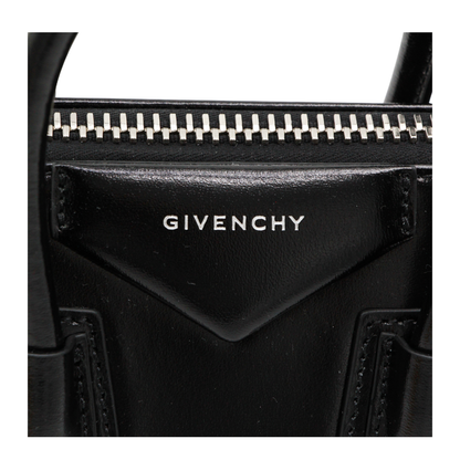 Antigona Mini Leather Shoulder Bag in Black