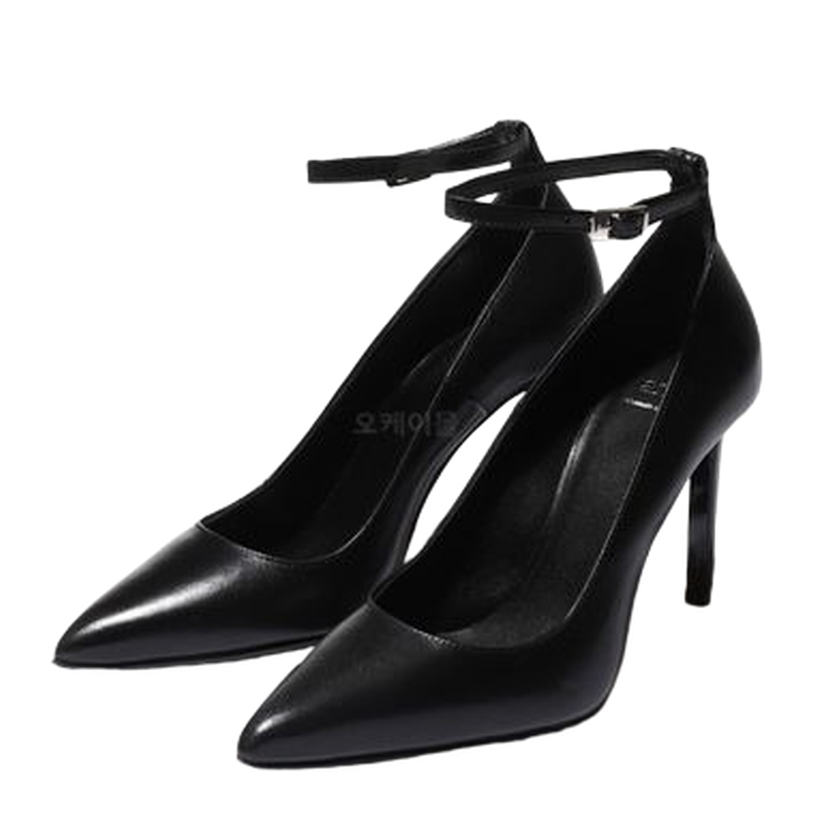 With Heel Black