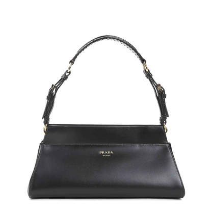 Black Enchaîné Medium Leather Bag