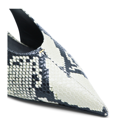With Heel Beige
