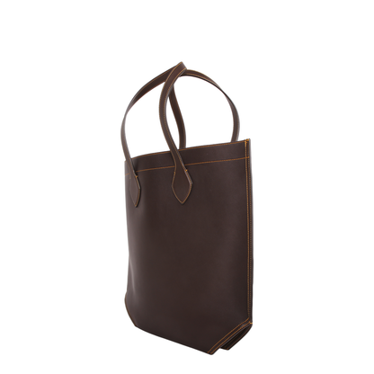 MAYFEYR - Ferragamo - High-Quality Leather. Elegant Cut. Contrast Stitching. Comfortable Handles. - 241831787669001
