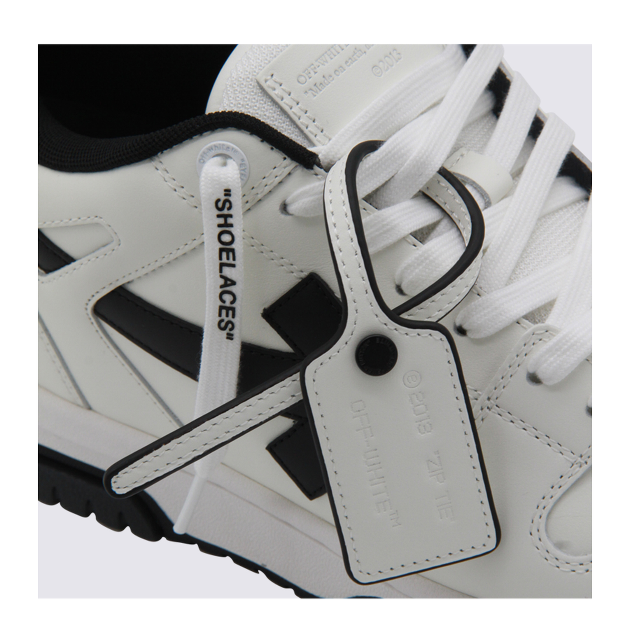 Sneakers White