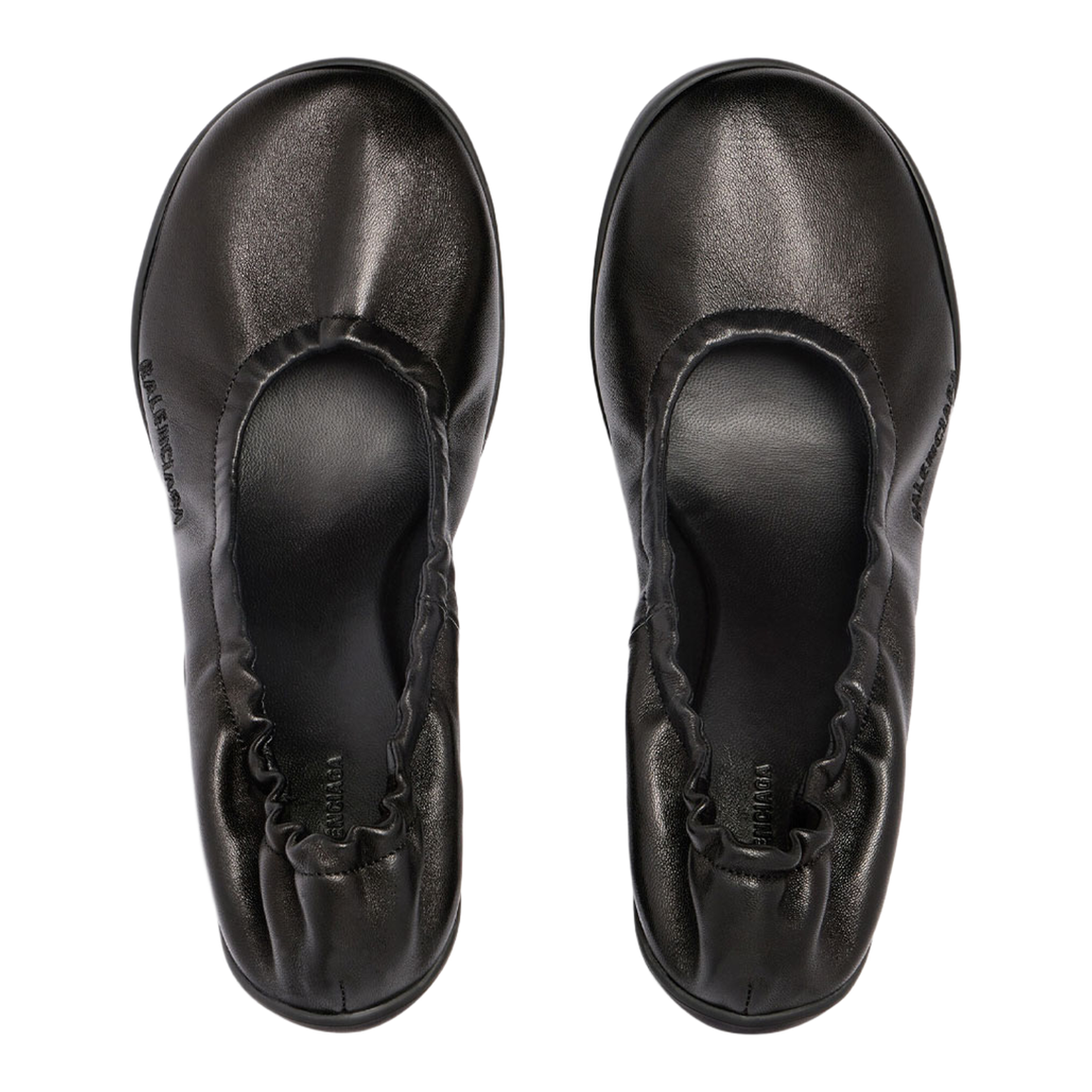 MAYFEYR - Balenciaga - Shibuya 80 Pumps In Shiny Soft Leather - 845463WBCW0