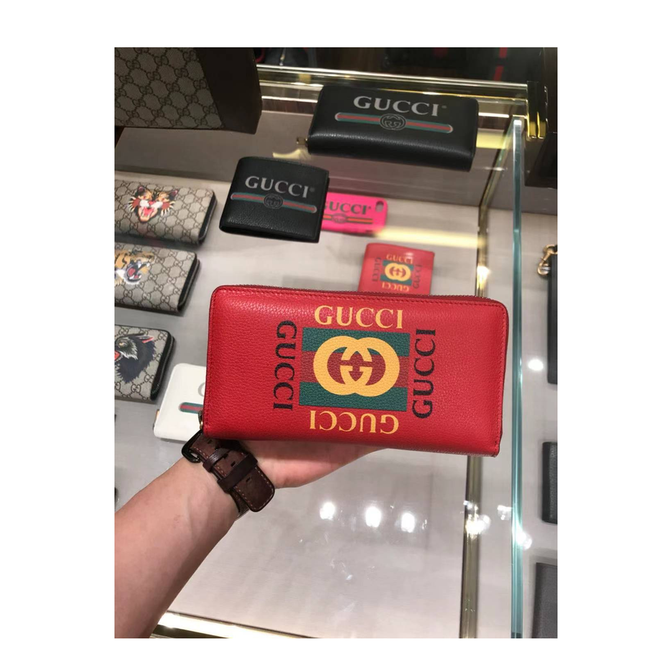 Red Printed Zipper Wallet