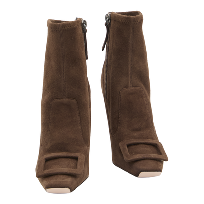 Boots Brown