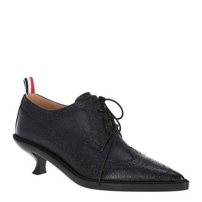 MAYFEYR - Thom Browne - Longwing Brogue With 50Mm Curved Heel On Leather Sole In Pebble Grain Leather - FFH249A06257001