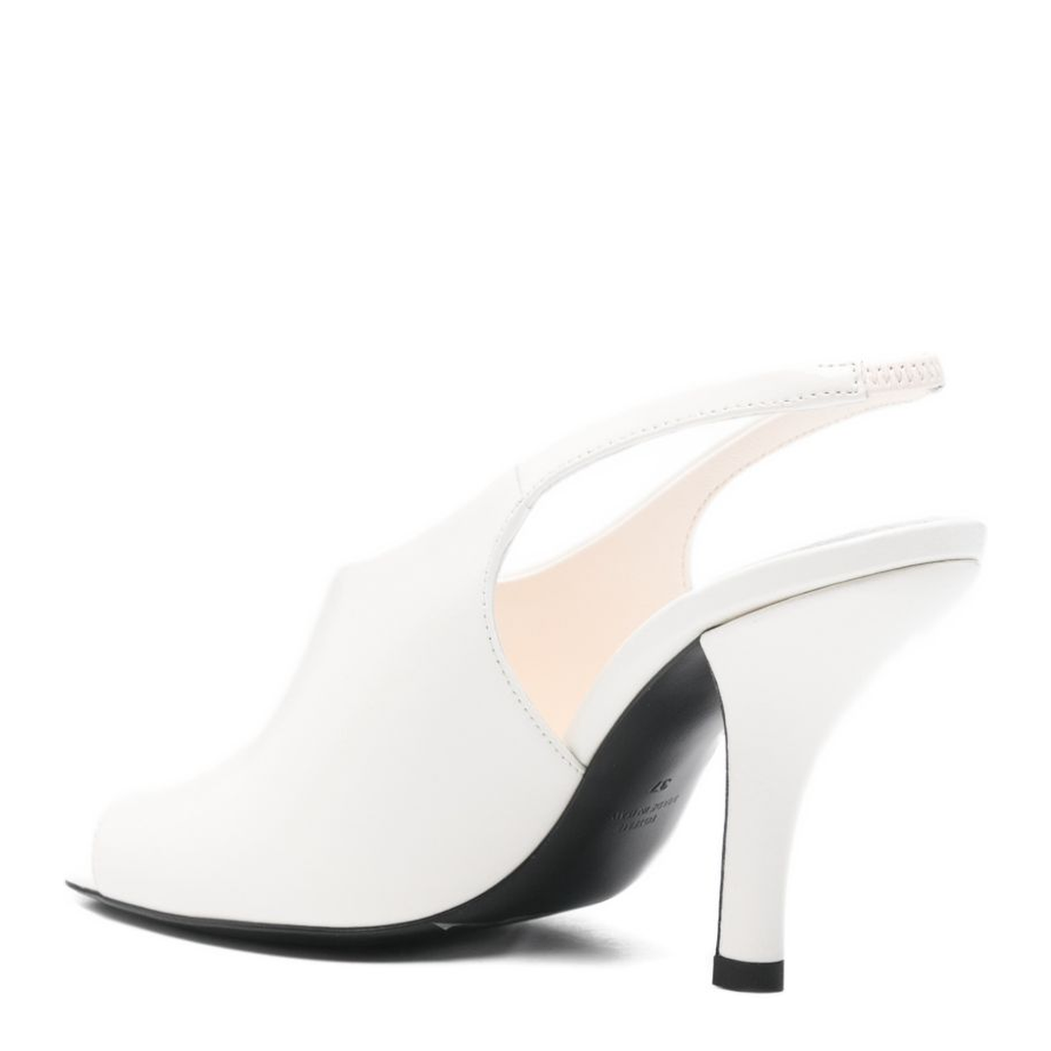 Main With Heel White