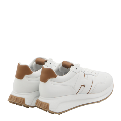 Sneakers White