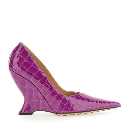 Pointed Decollete Pumps