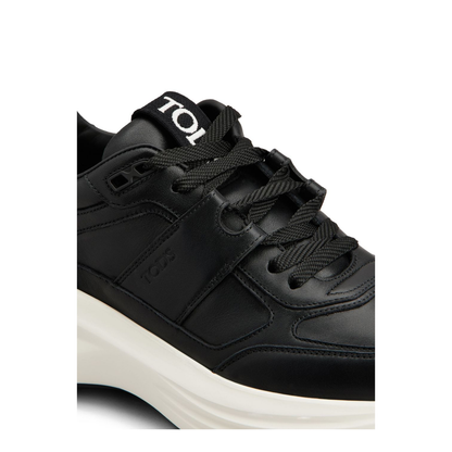 Sneakers in Leather