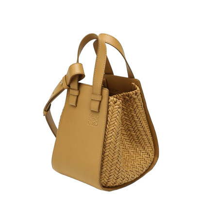 women's clutch