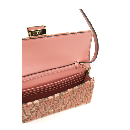 Wallet On Chain Baguette Fabric Pink