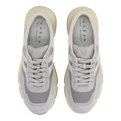 Hyperlight Sneaker